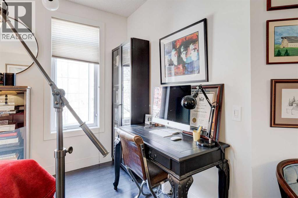 #213 527 15 Avenue SW - 4