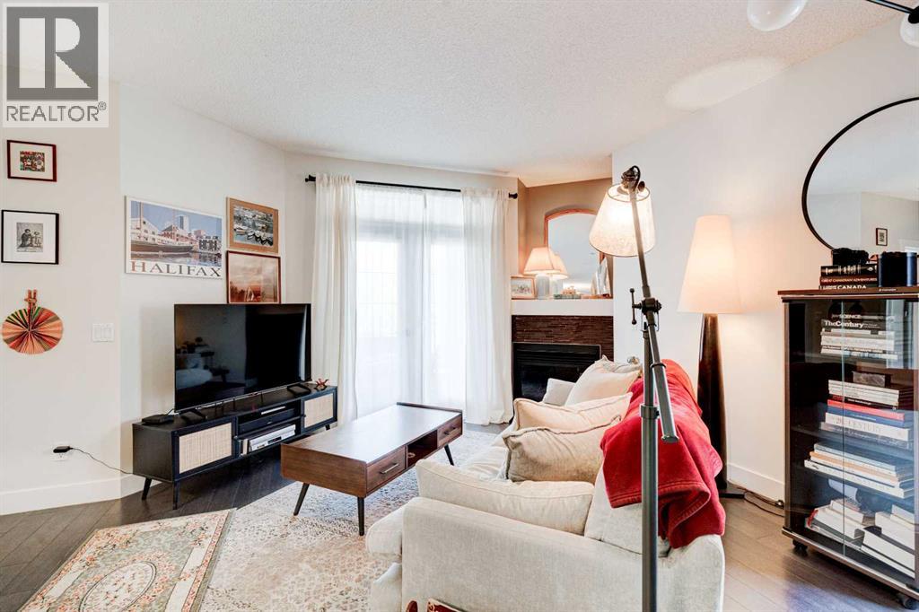 #213 527 15 Avenue SW - 2