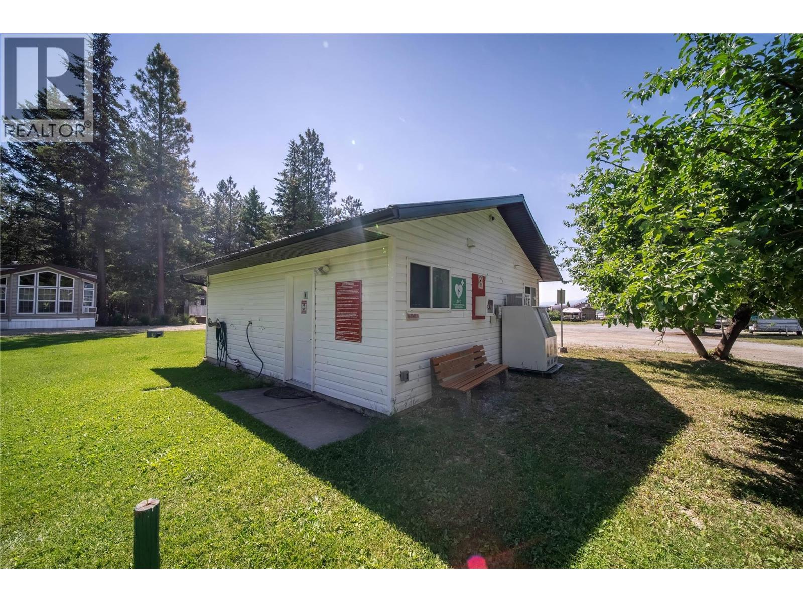 8981 Jaffray Baynes Lake Road Road Lot# 7 - 21