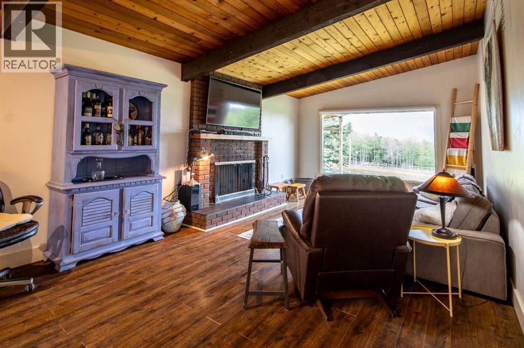 33374 Range Road 55 - 12