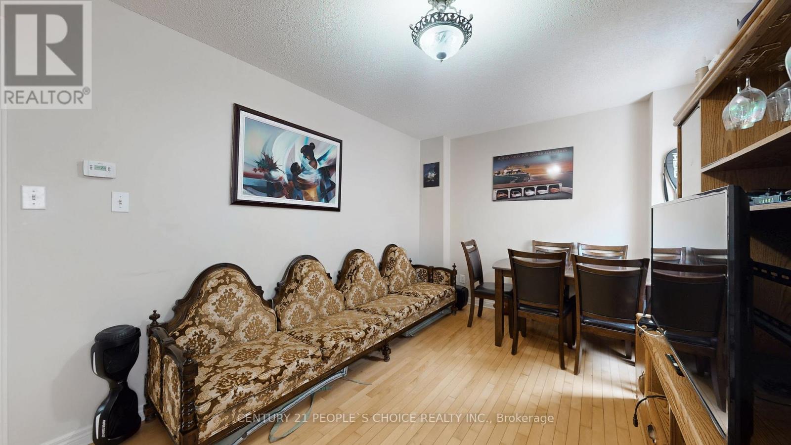 9 ROUGHLEY STREET - 5