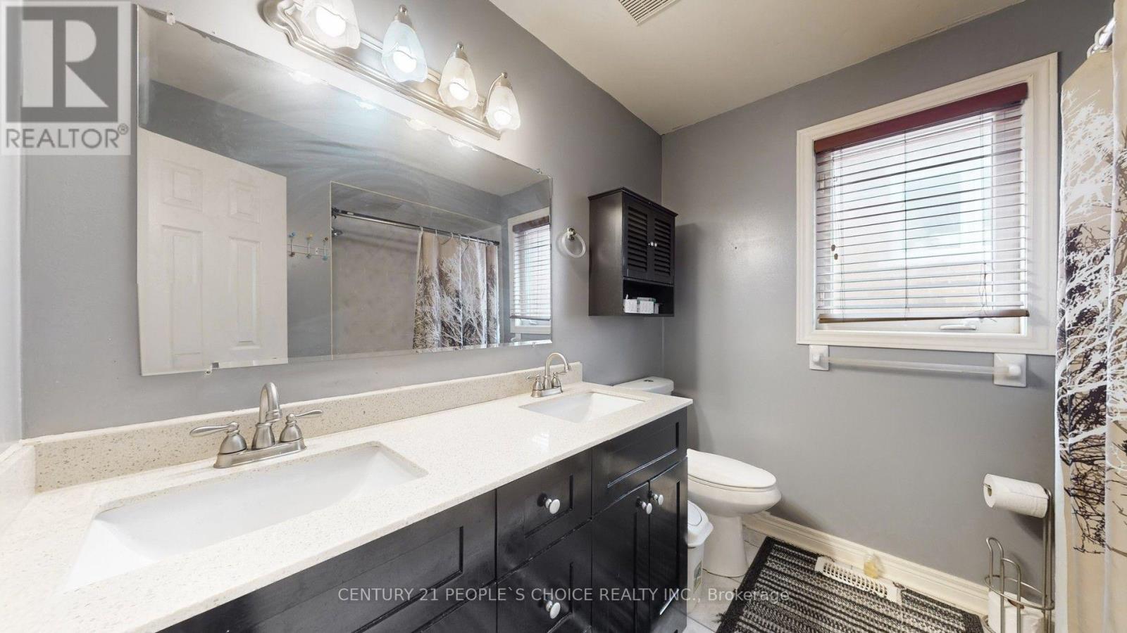 9 ROUGHLEY STREET - 22