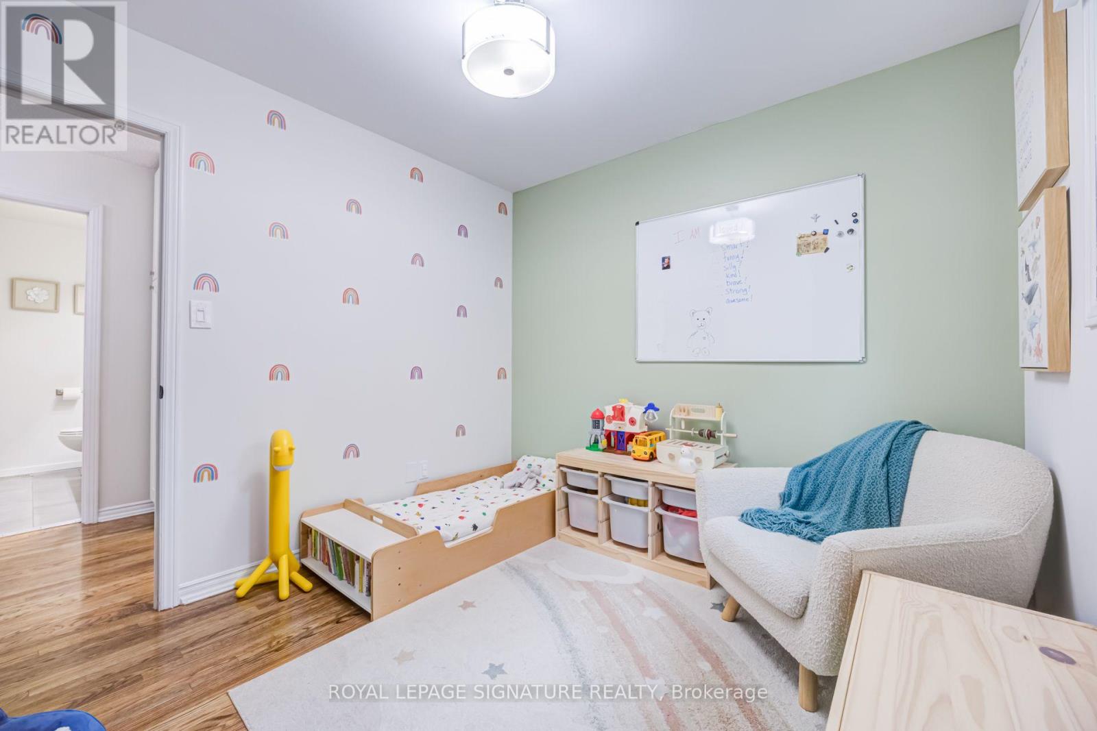 199 CHALFIELD LANE - 17