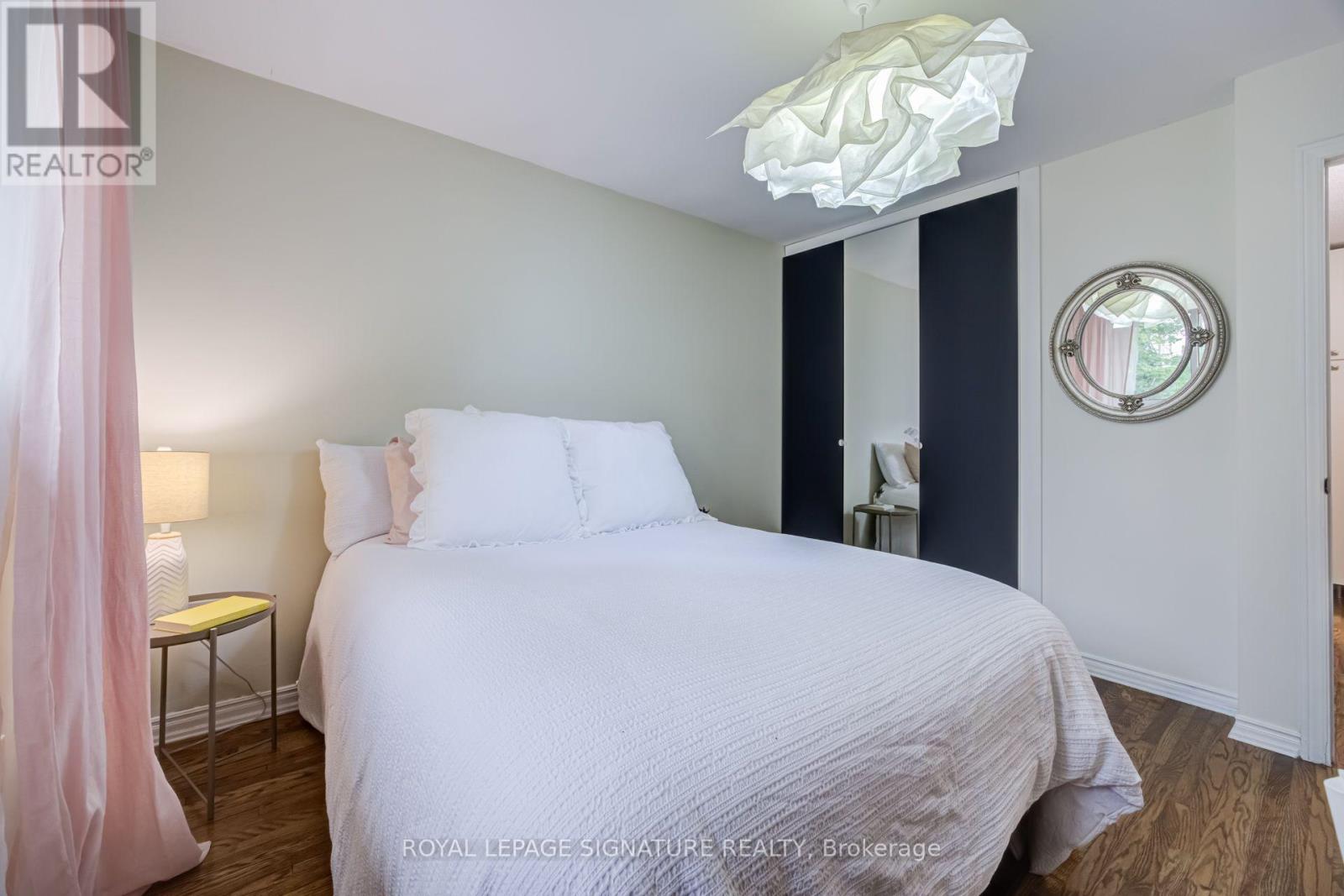 199 CHALFIELD LANE - 20