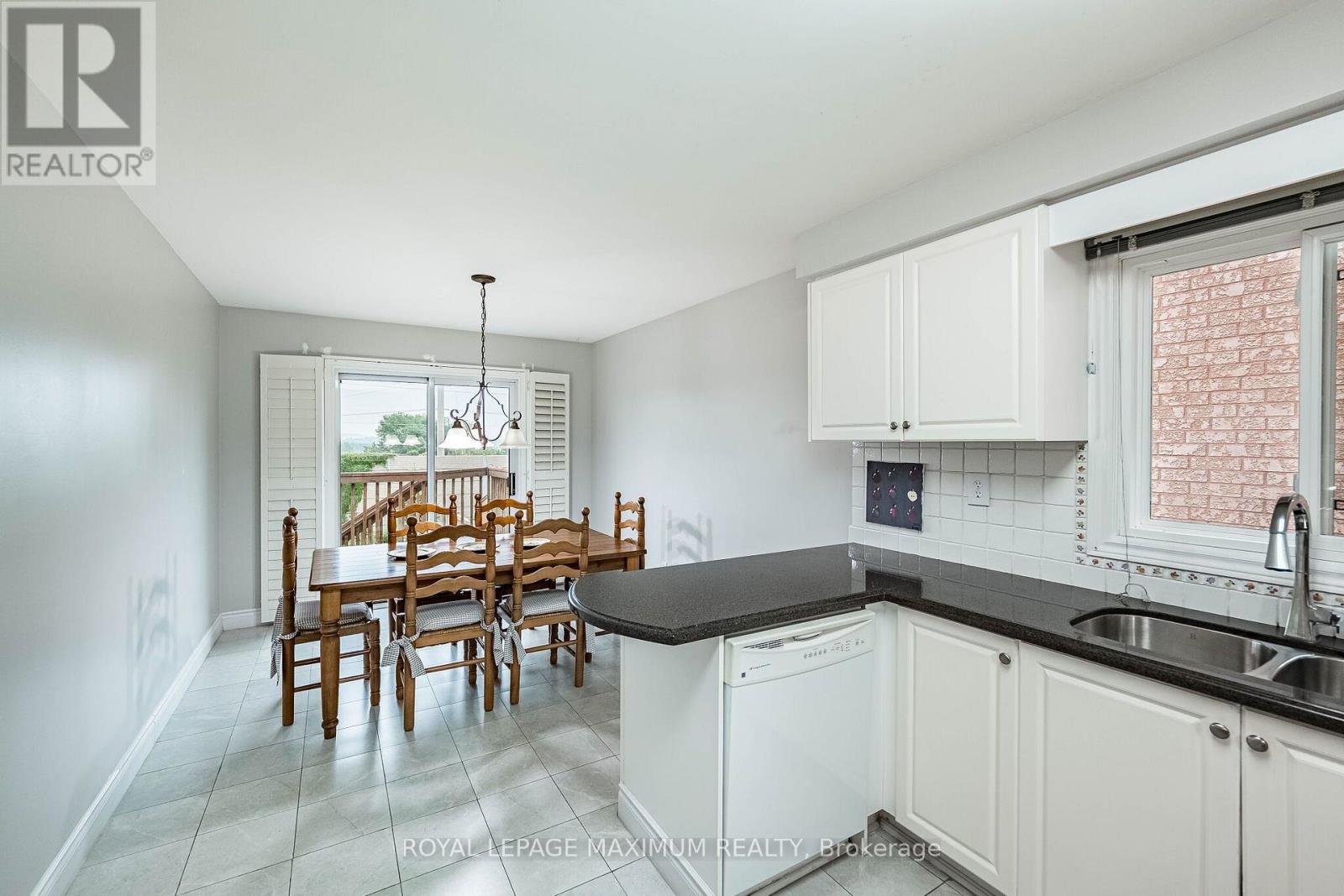 67 ESPOSITO DRIVE W - 9