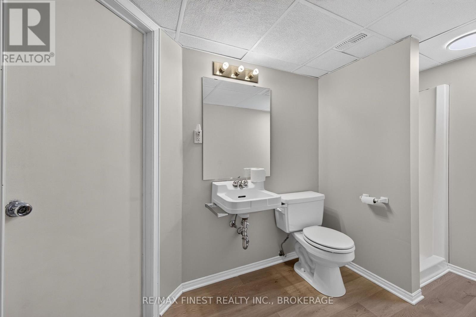 145 ELMWOOD DRIVE - Image 35