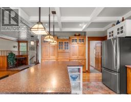 Dining room - 380 County Road 49, Trent Lakes, ON K0M1A0 Photo 9