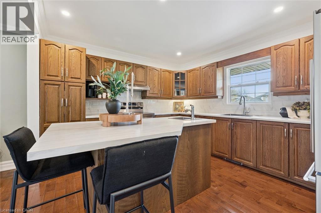 370 GORDON Street - 13