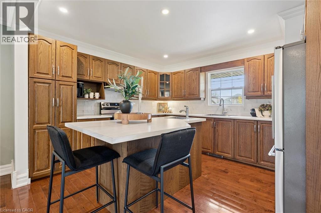 370 GORDON Street - 12