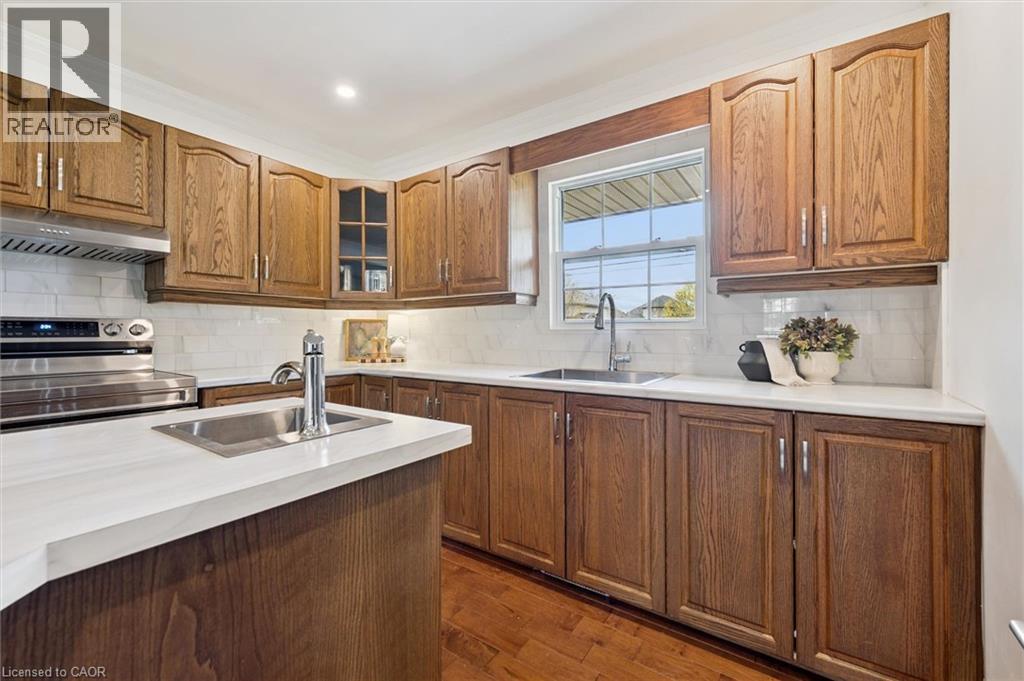 370 GORDON Street - 14