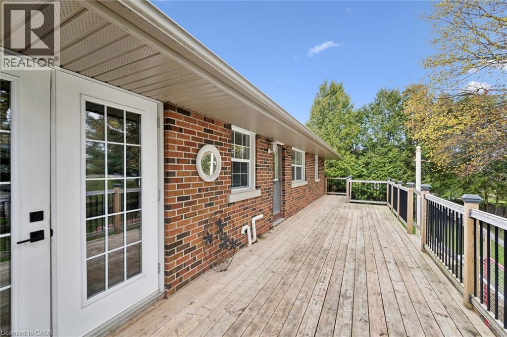 370 GORDON Street - 44