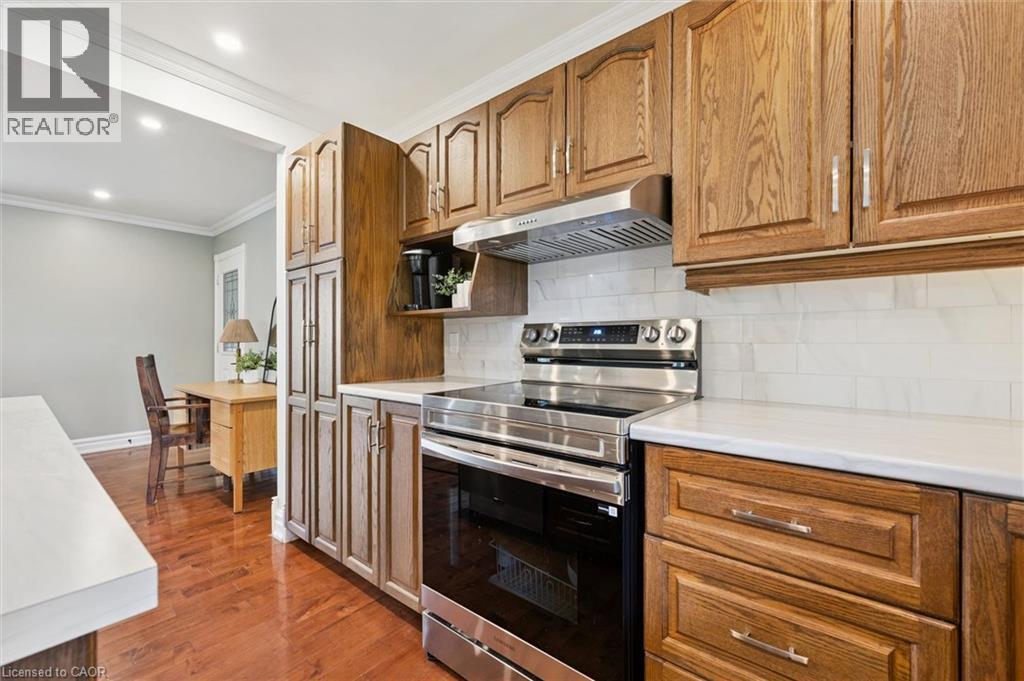 370 GORDON Street - 18
