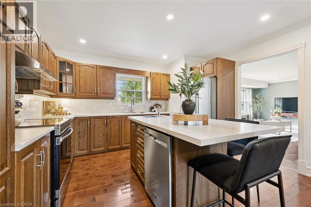 370 GORDON Street - 15