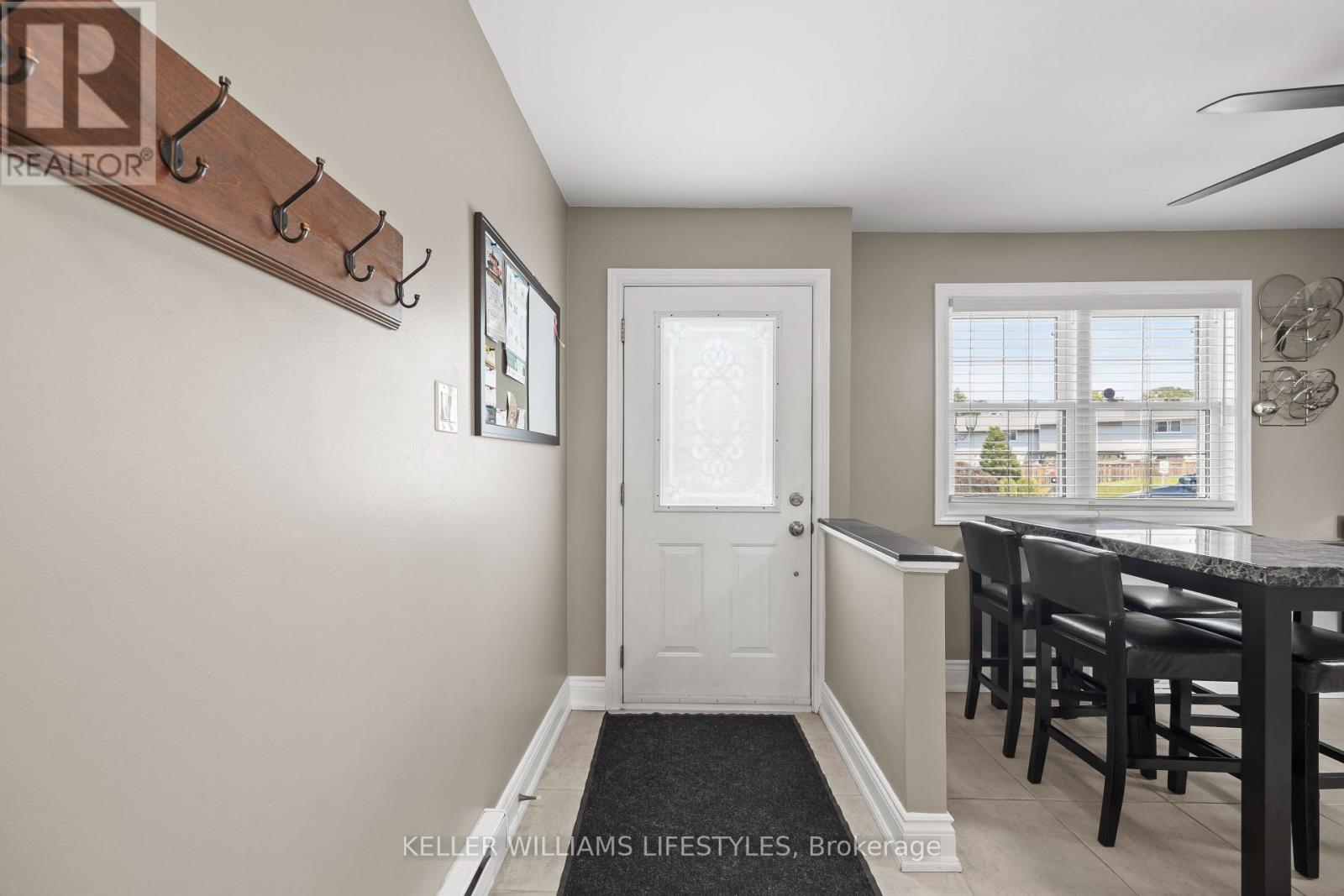 #3 47 BLANDFORD STREET - 23