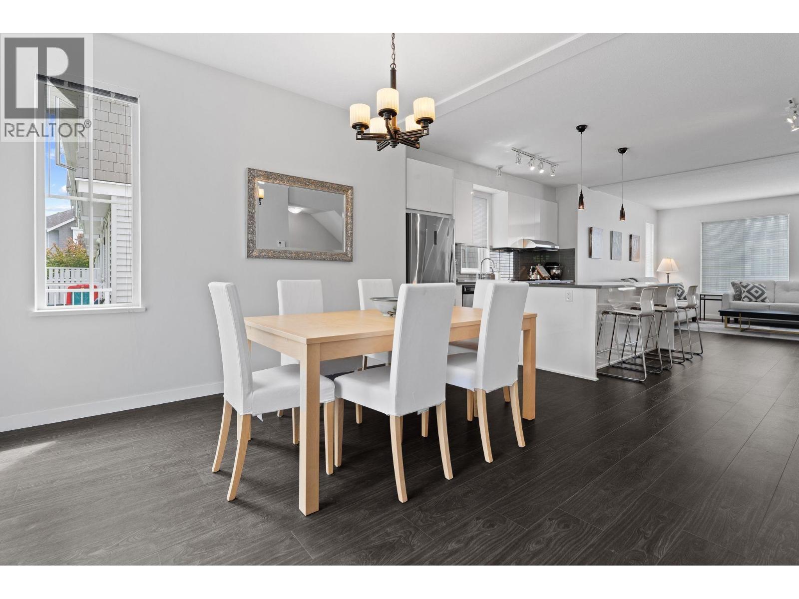 #126-5550 ADMIRAL Way, Delta