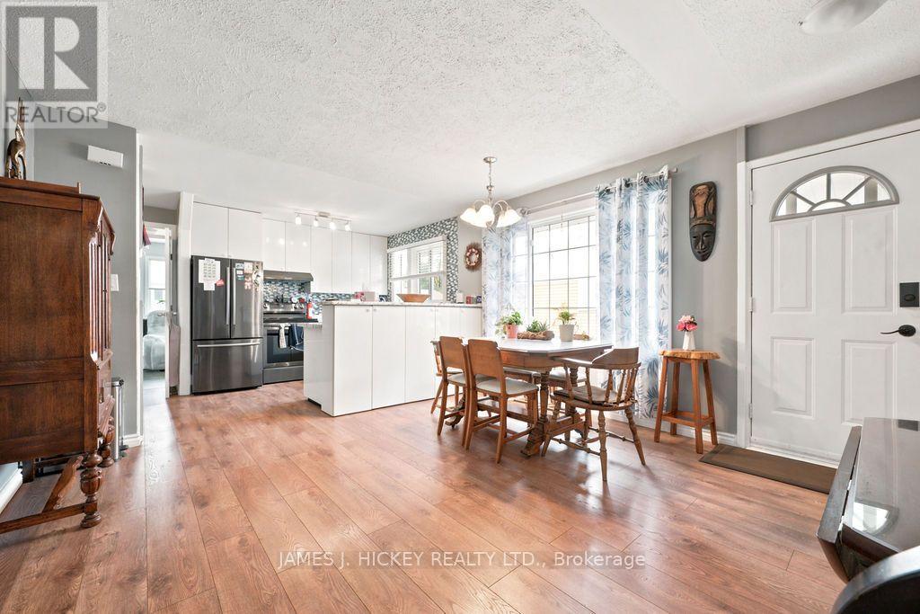 23 NEWTON CRESCENT - 13