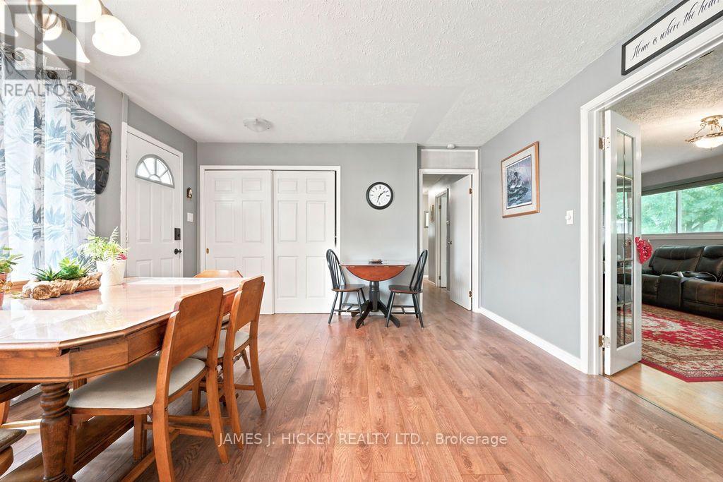 23 NEWTON CRESCENT - 14
