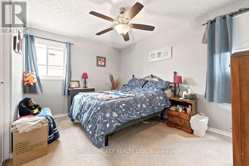 23 NEWTON CRESCENT - 22