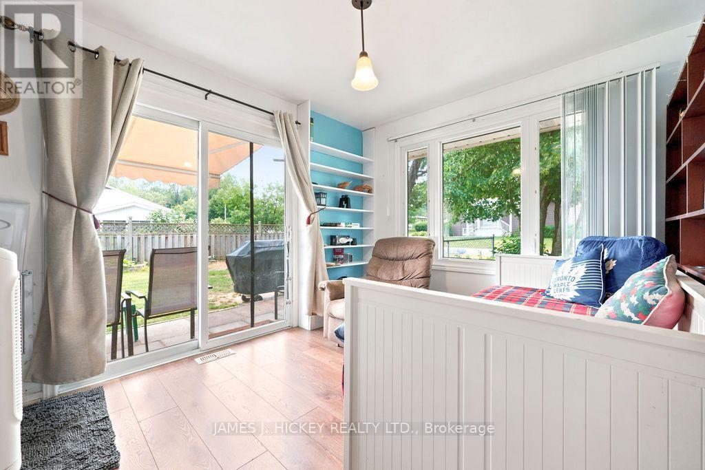 23 NEWTON CRESCENT - 26