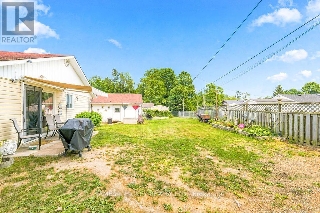 23 NEWTON CRESCENT - 38