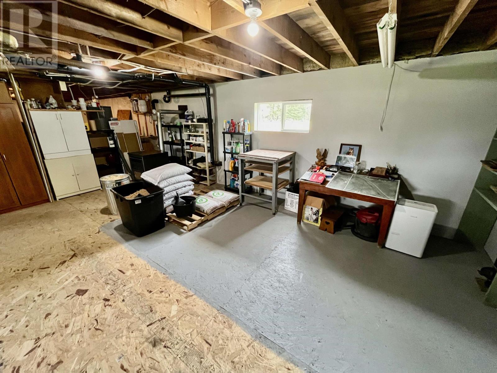 101 Adams RD - 25