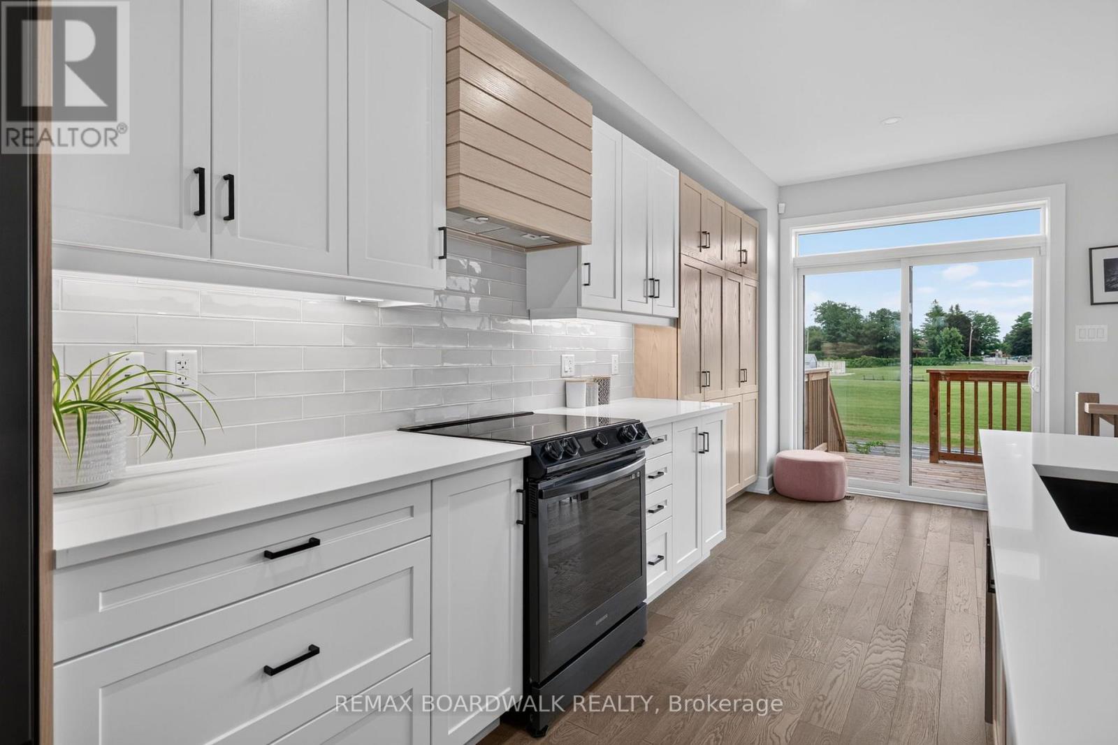 47 ODONOVAN DRIVE - 7