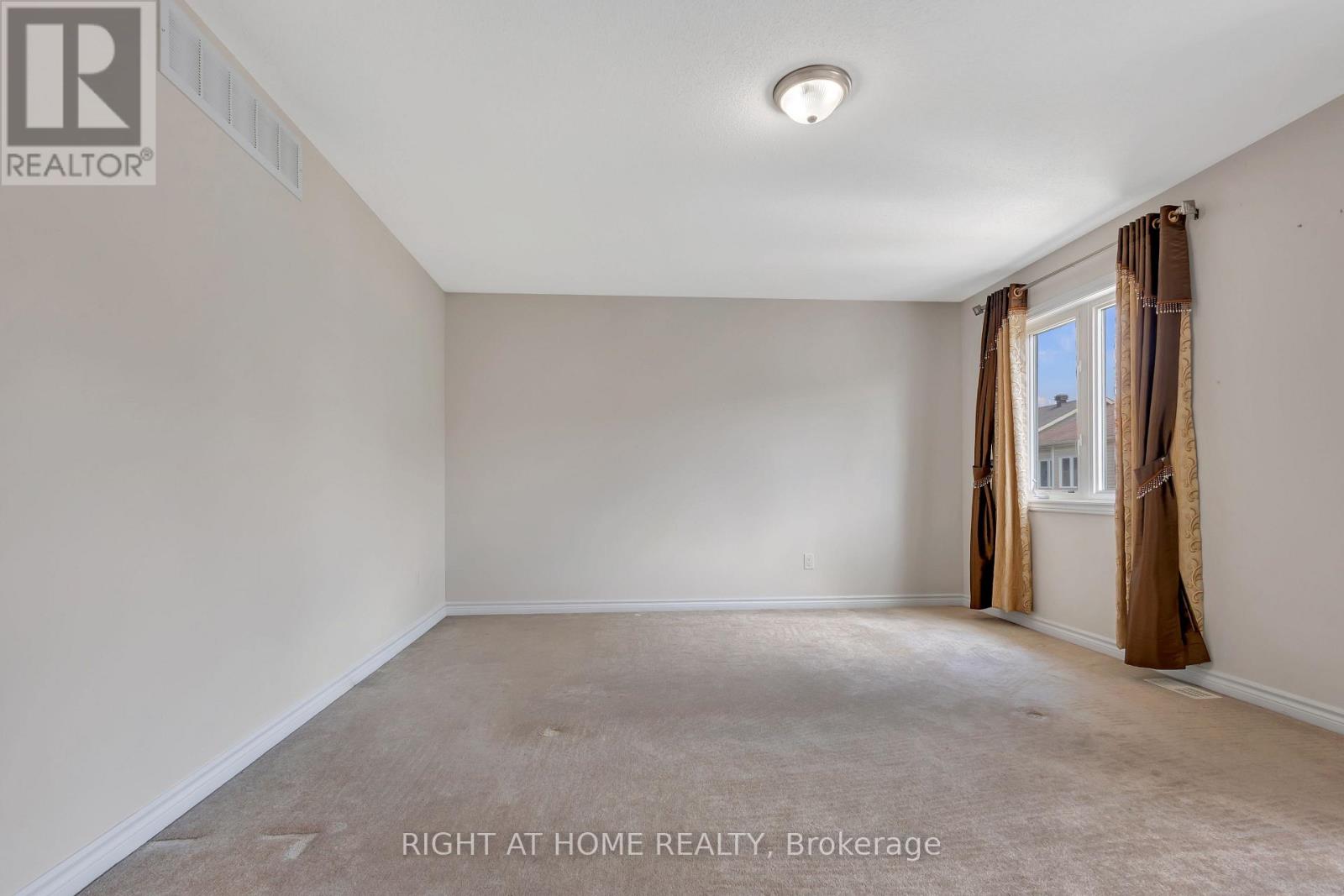 209 RIVERTREE STREET - 33