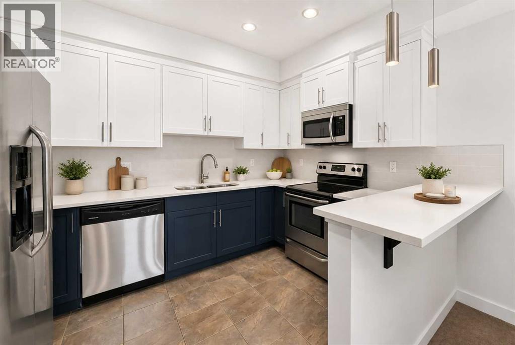 #113 1005A Westmount Drive - 5