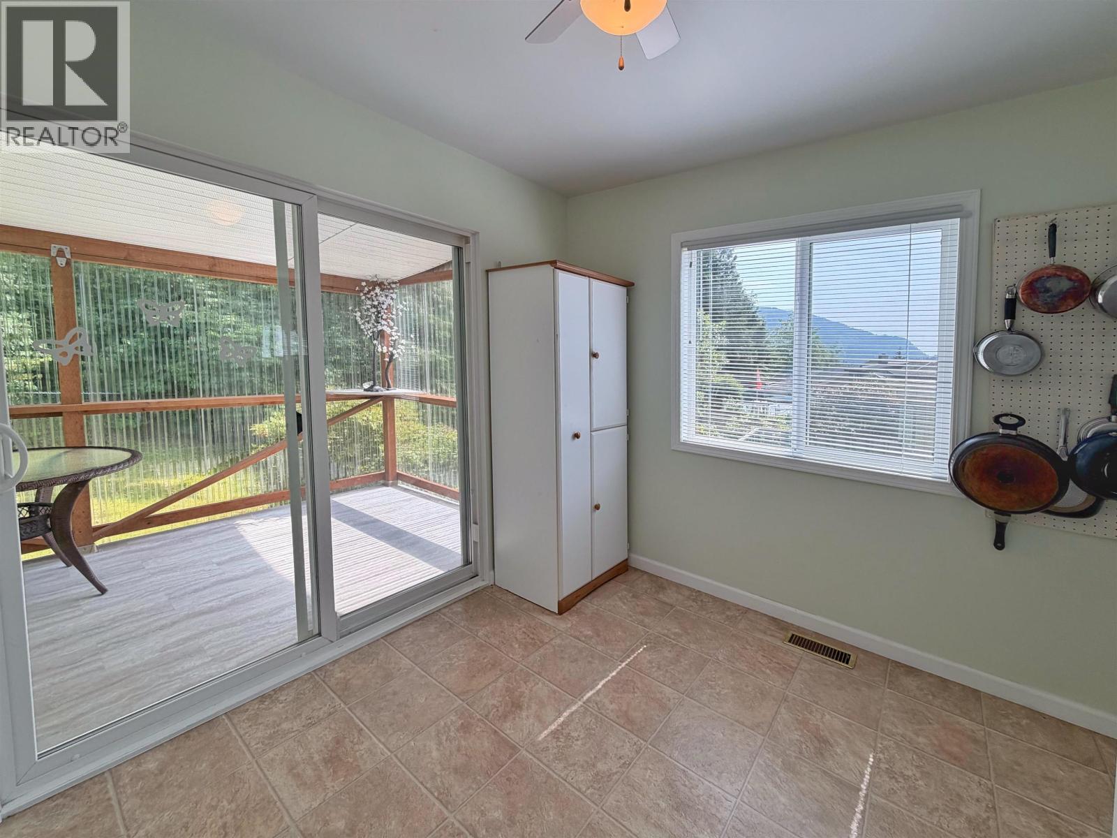 1348 OVERLOOK STREET - 10