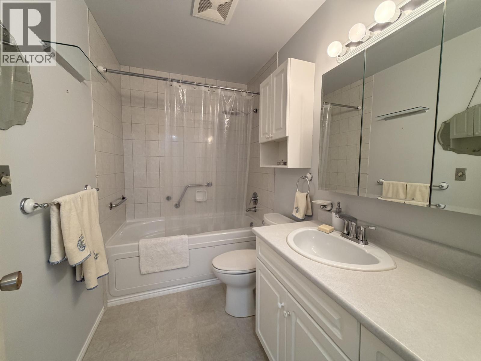 1348 OVERLOOK STREET - 21