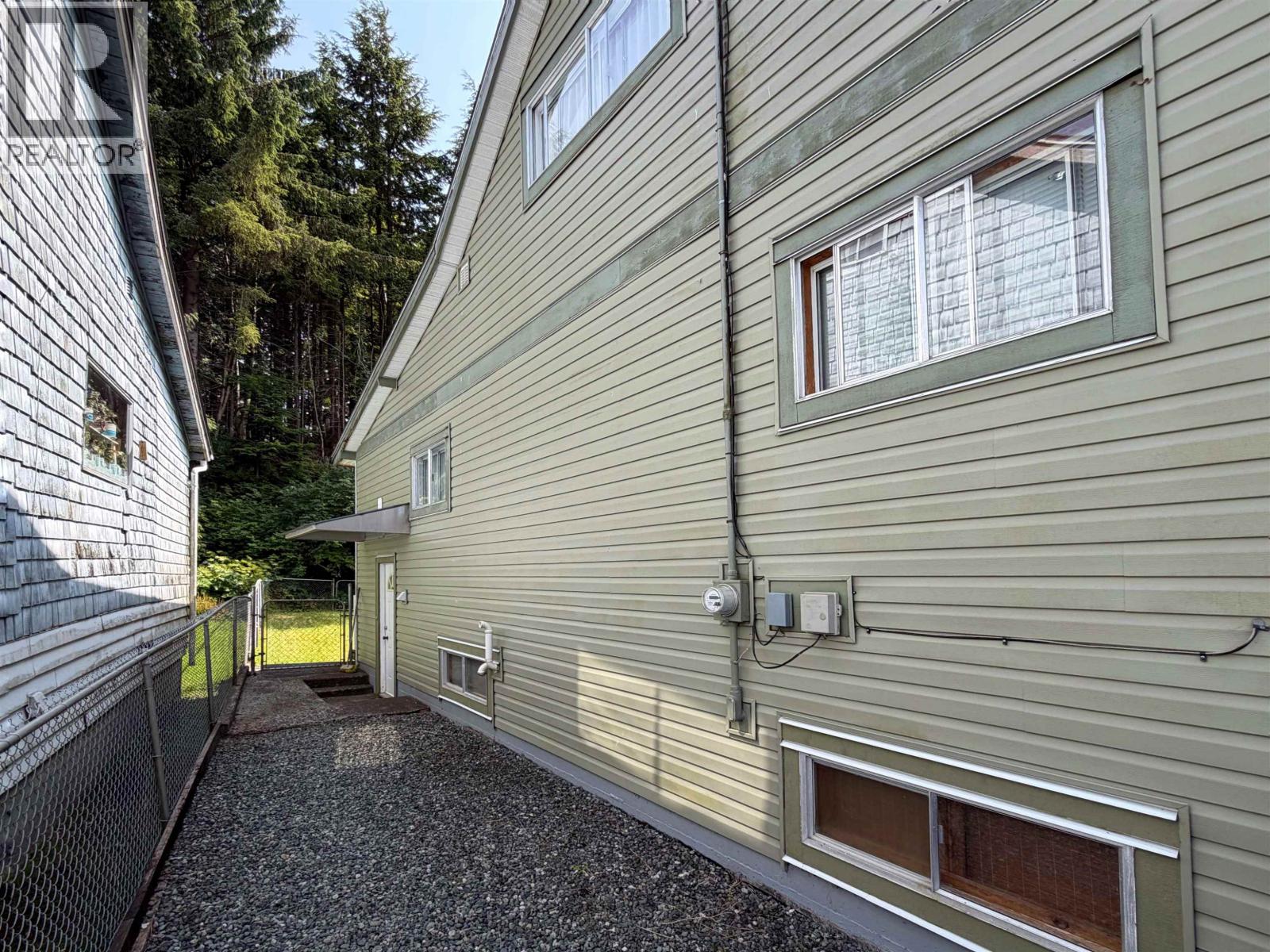 1348 OVERLOOK STREET - 28