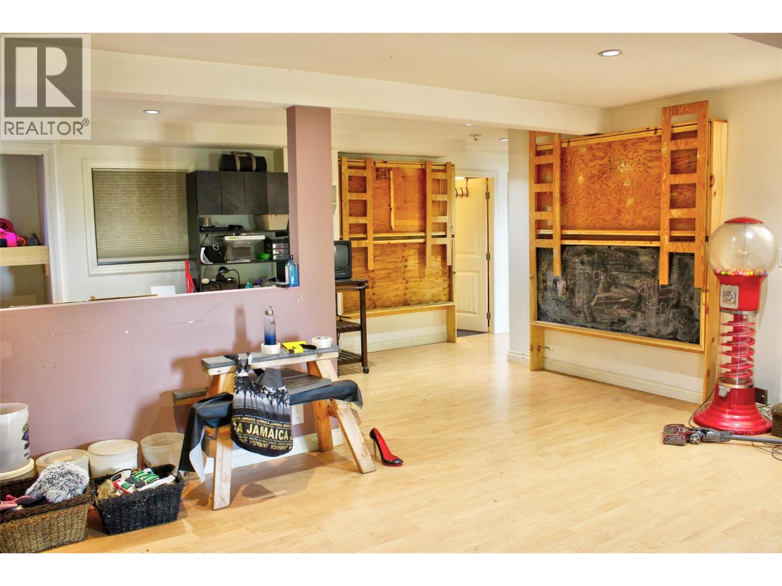3731 Eagleview Road - 49