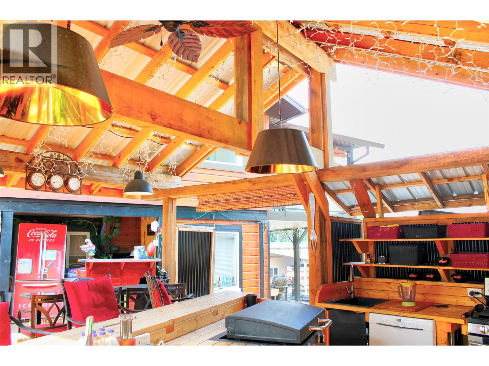 3731 Eagleview Road, Blind Bay