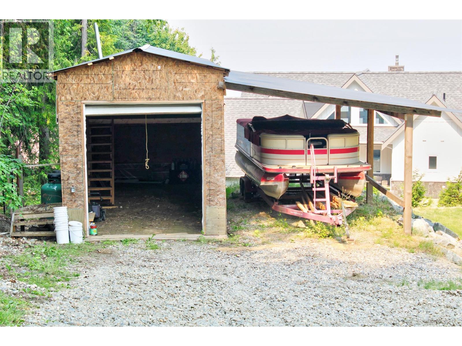3731 Eagleview Road - 70
