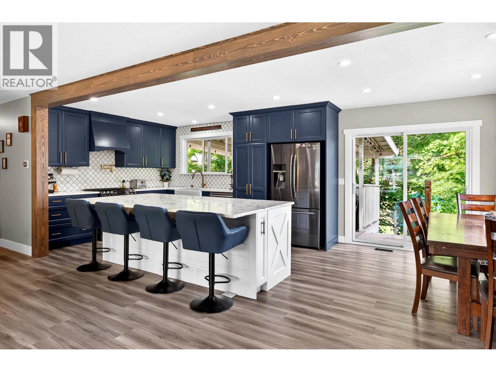 1399 LAMAR Drive - 4