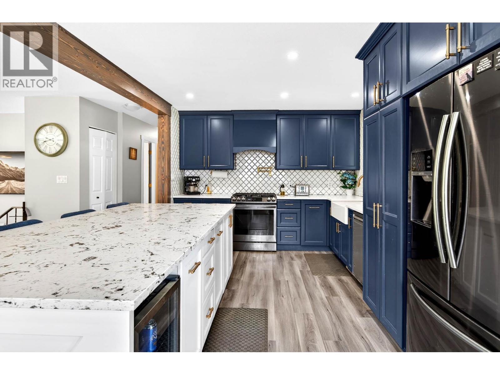 1399 LAMAR Drive - 6