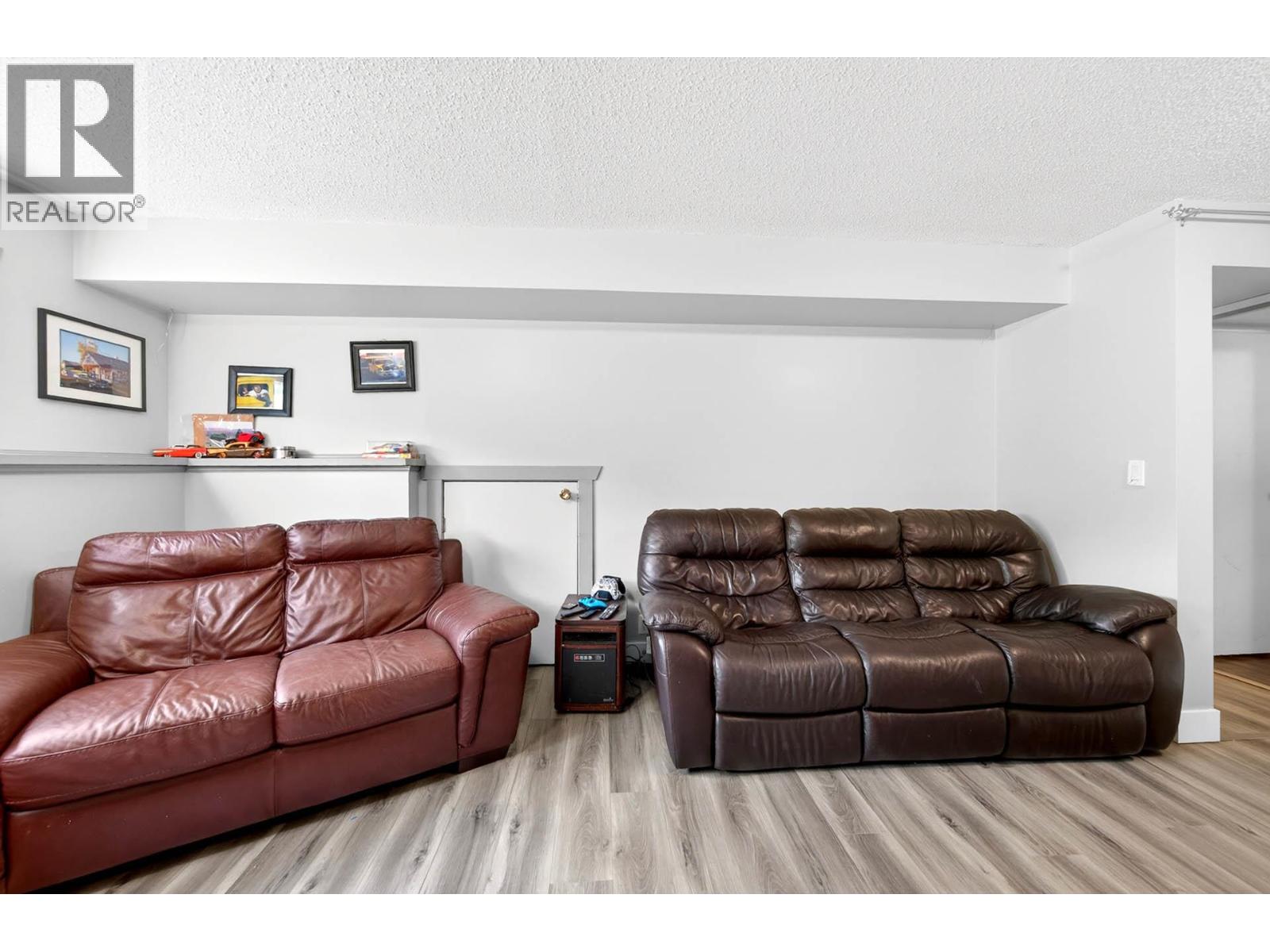 1399 LAMAR Drive - 40