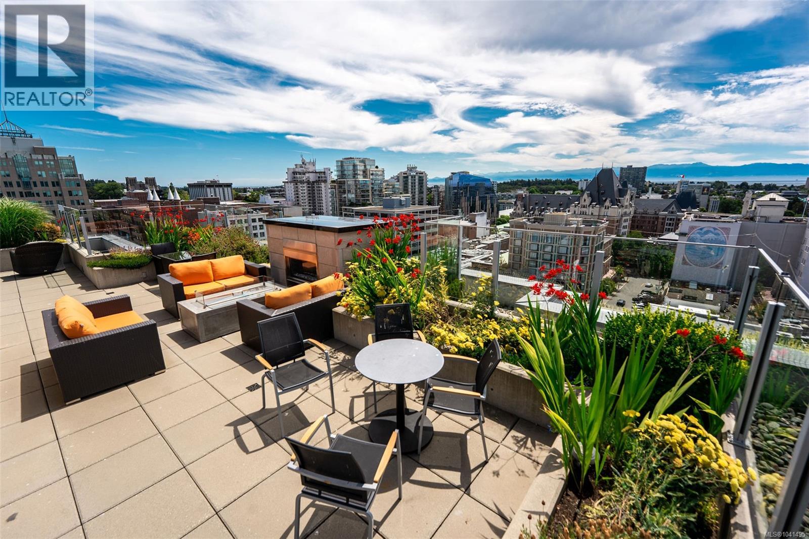 #1002 608 Broughton St - 38