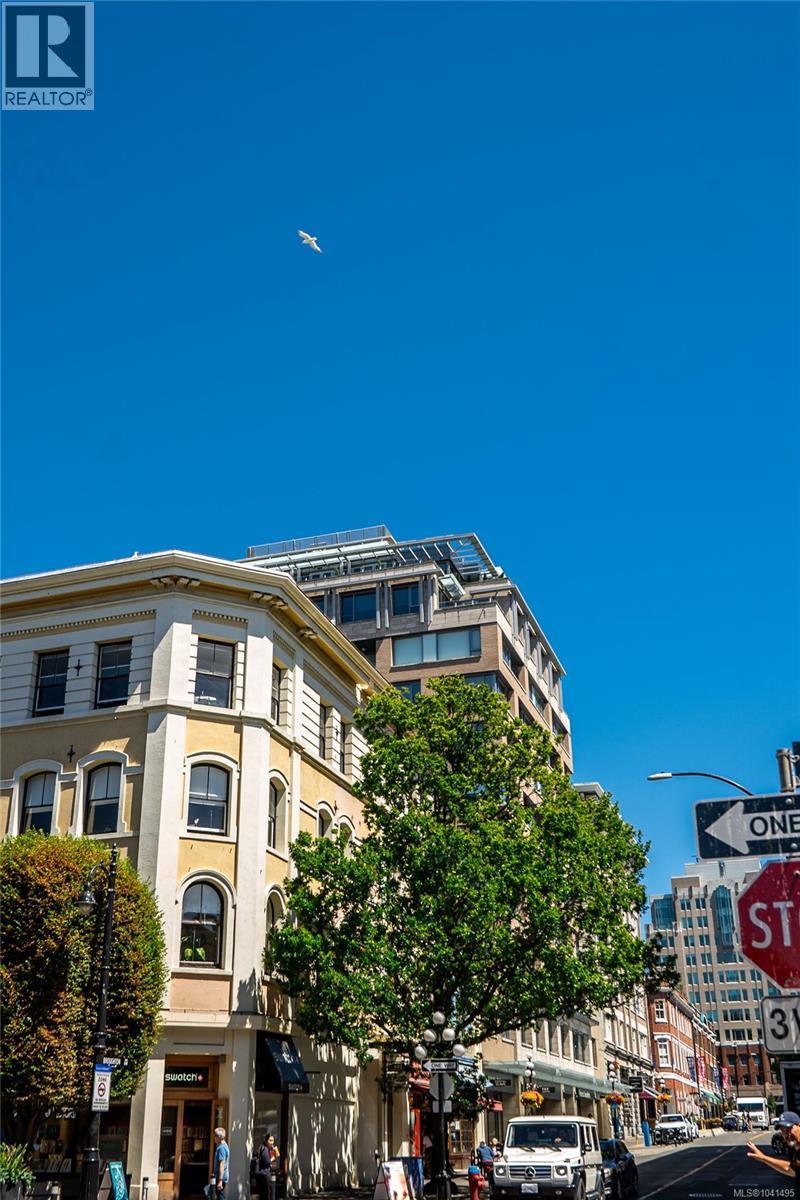#1002 608 Broughton St - 39