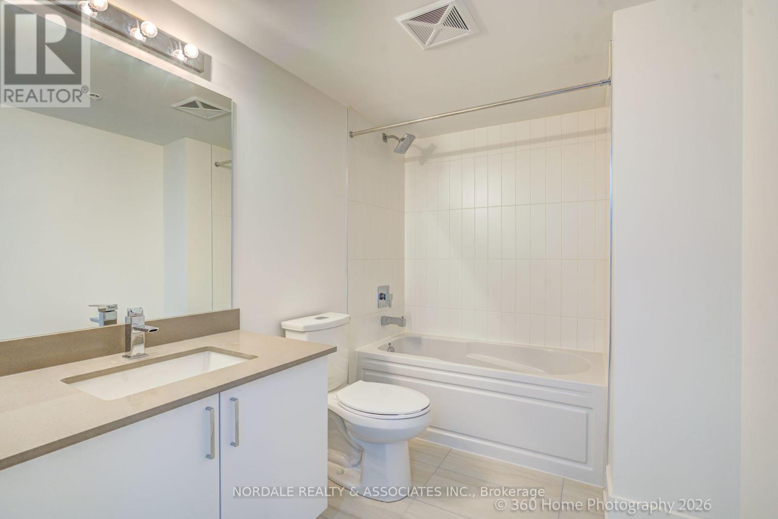 #B211 1650 VICTORIA PARK AVENUE - 7