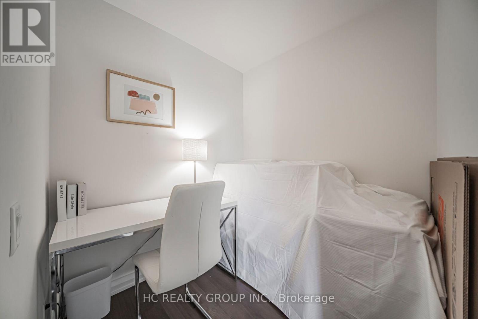 #2014 155 YORKVILLE AVENUE - 20