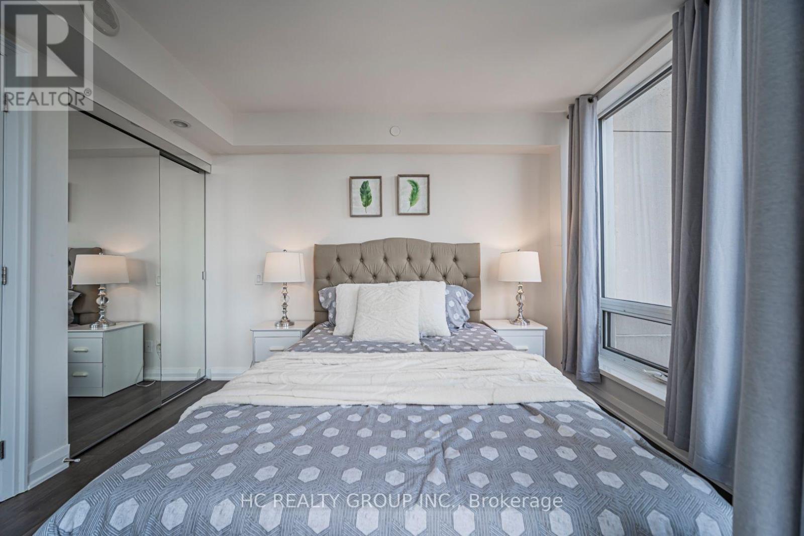 #2014 155 YORKVILLE AVENUE - 27