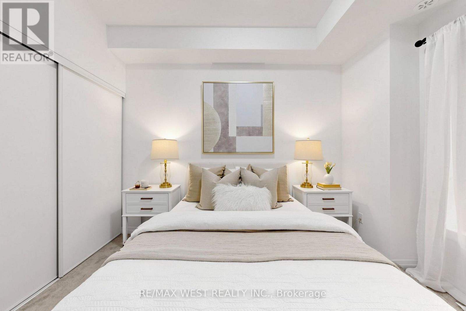 #404 2635 WILLIAM JACKSON DRIVE - 24