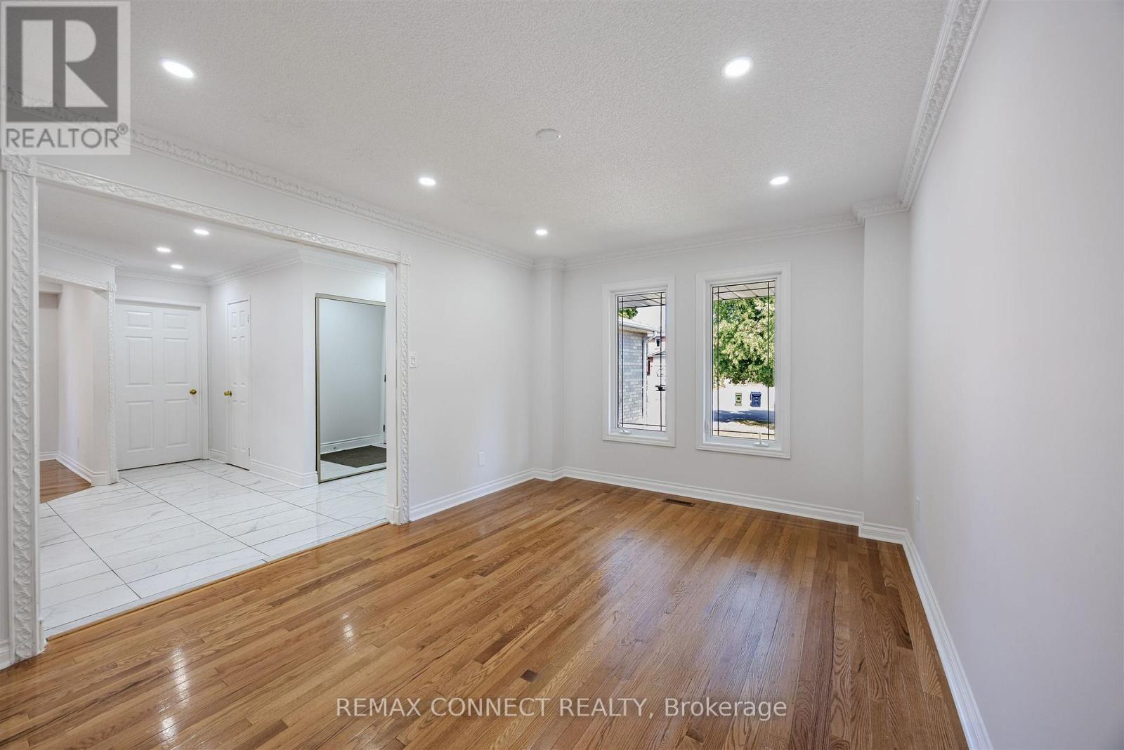 12 BINGLEY ROAD - 10