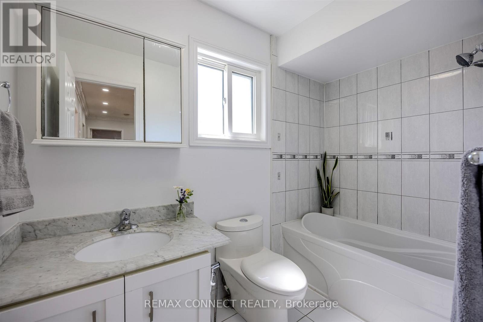12 BINGLEY ROAD - 22