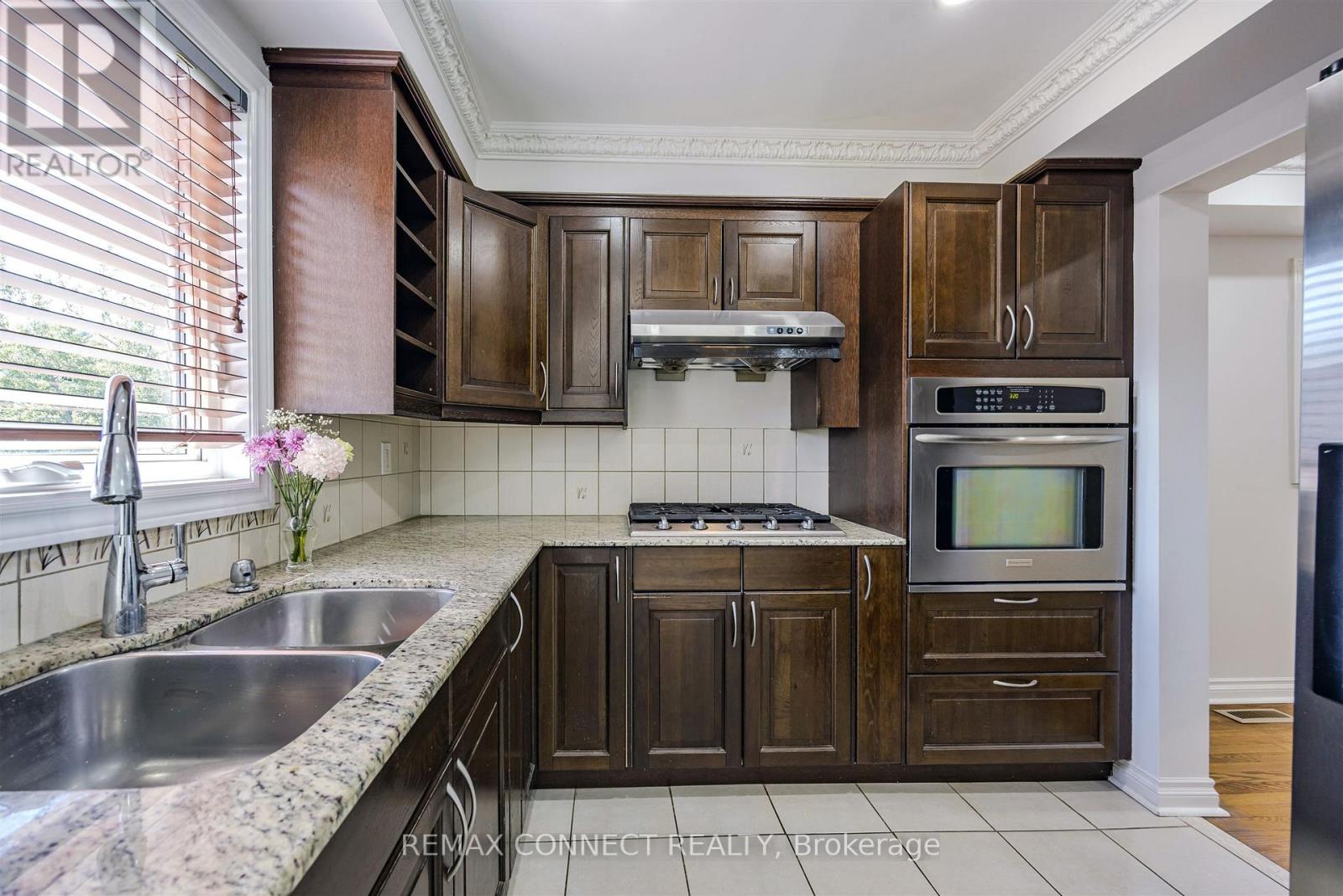 12 BINGLEY ROAD - 5