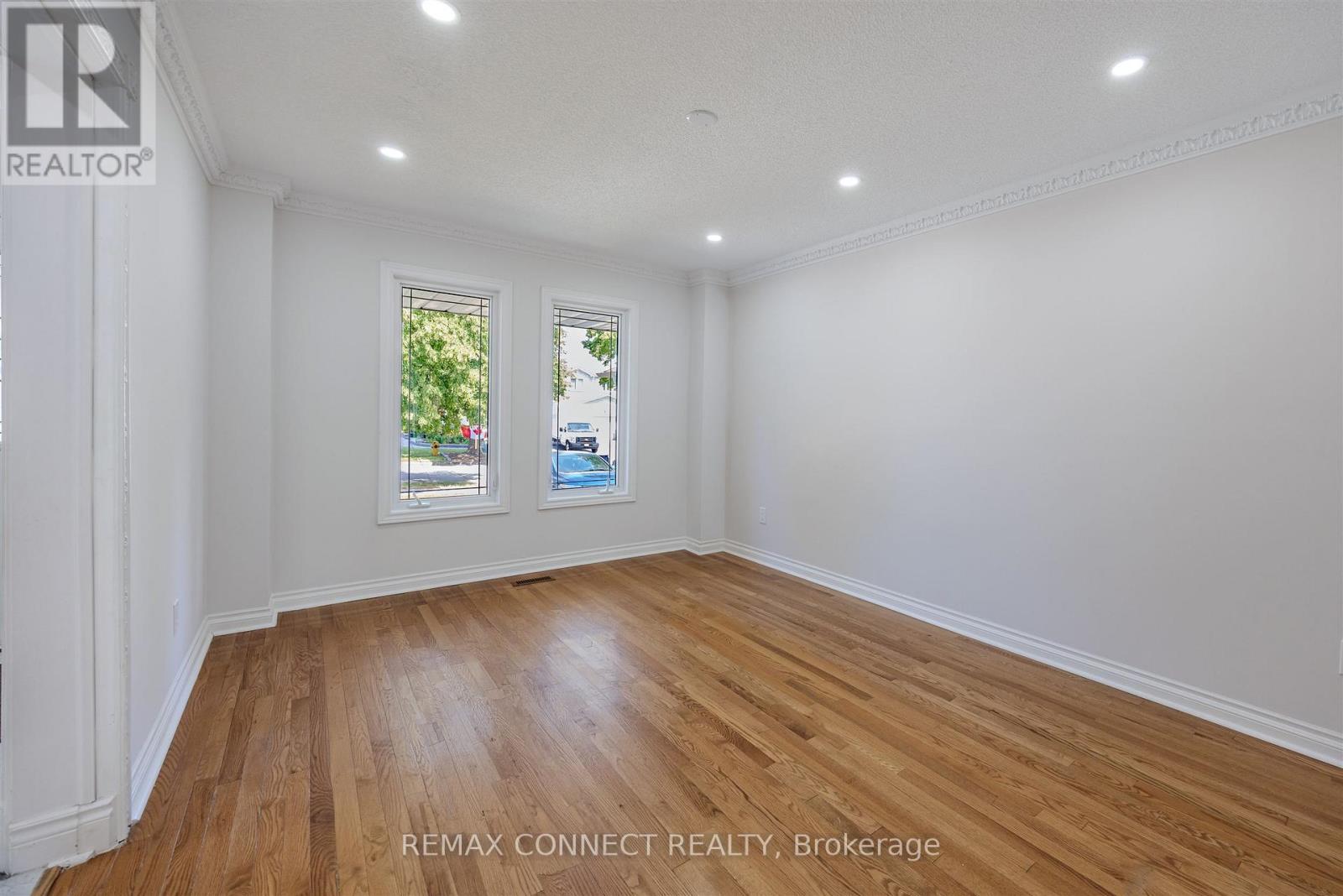 12 BINGLEY ROAD - 8