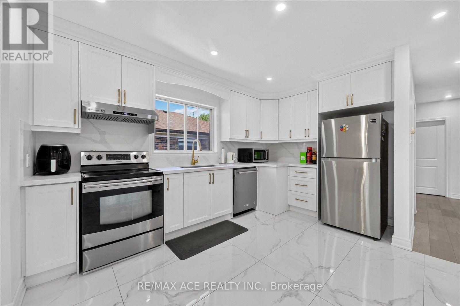 60 CHILLERY AVENUE - 14
