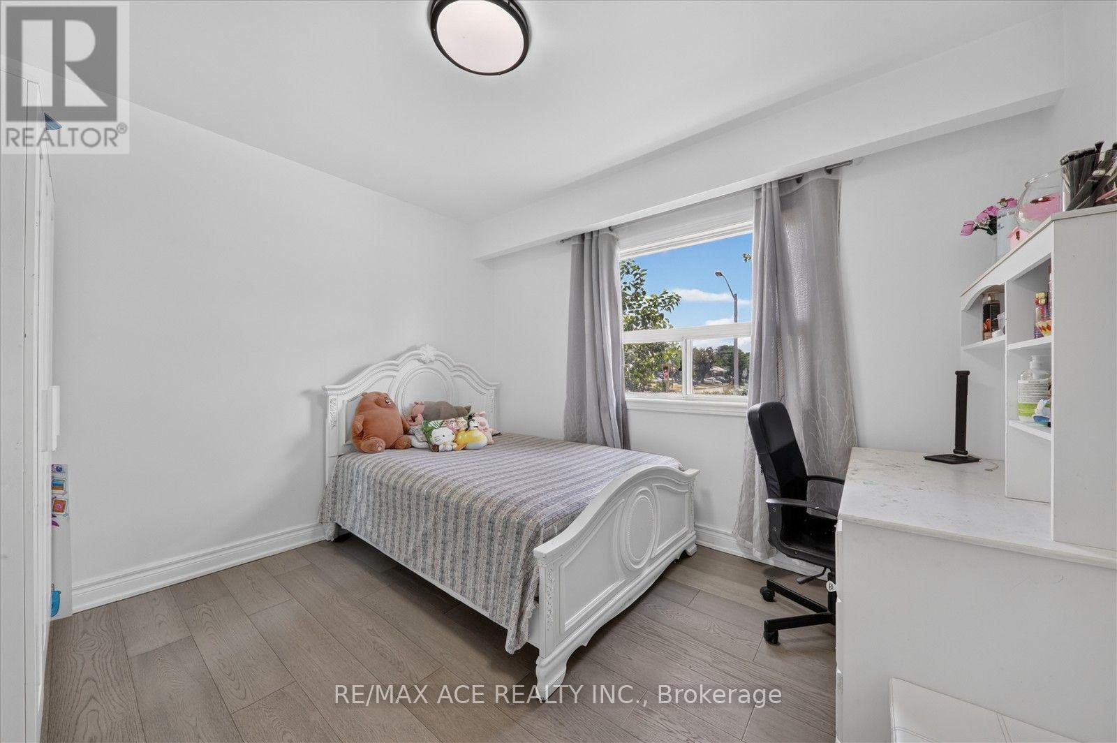 60 CHILLERY AVENUE - 20
