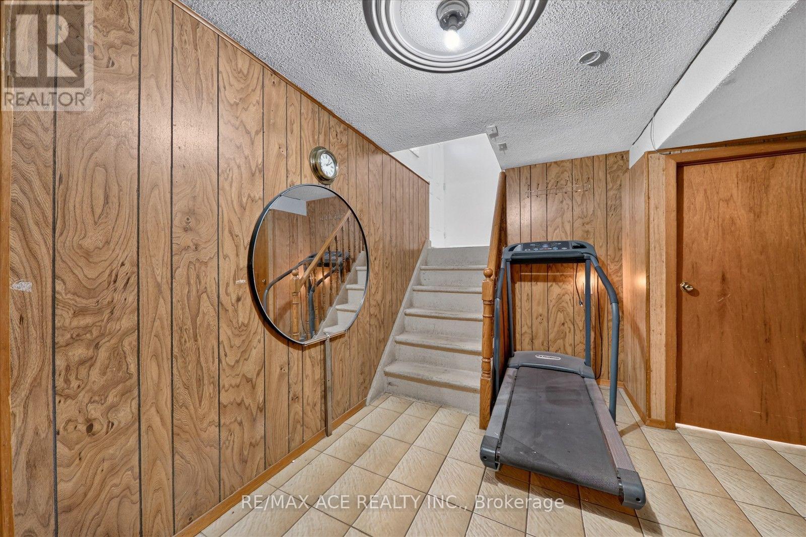 60 CHILLERY AVENUE - 25